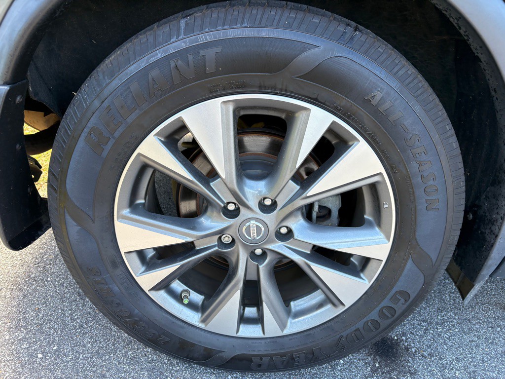 2017 Nissan Murano Image 45