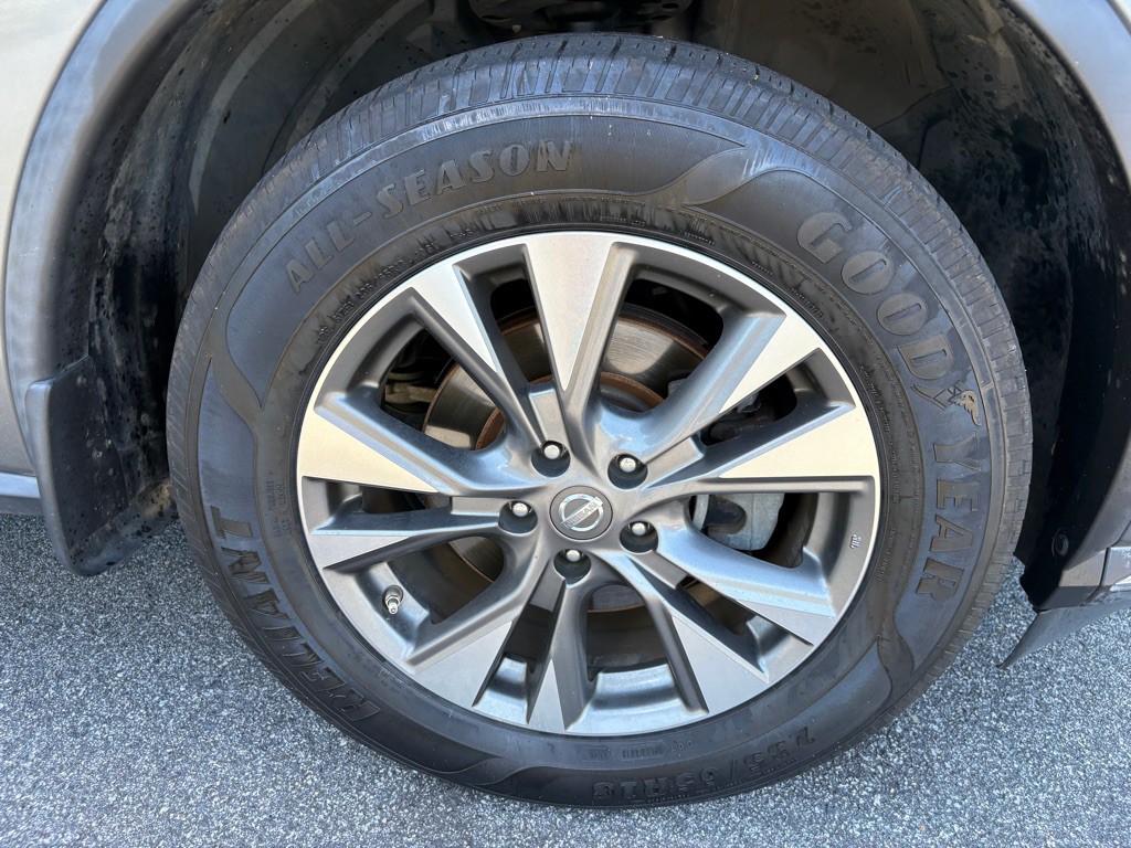 2017 Nissan Murano Image 46