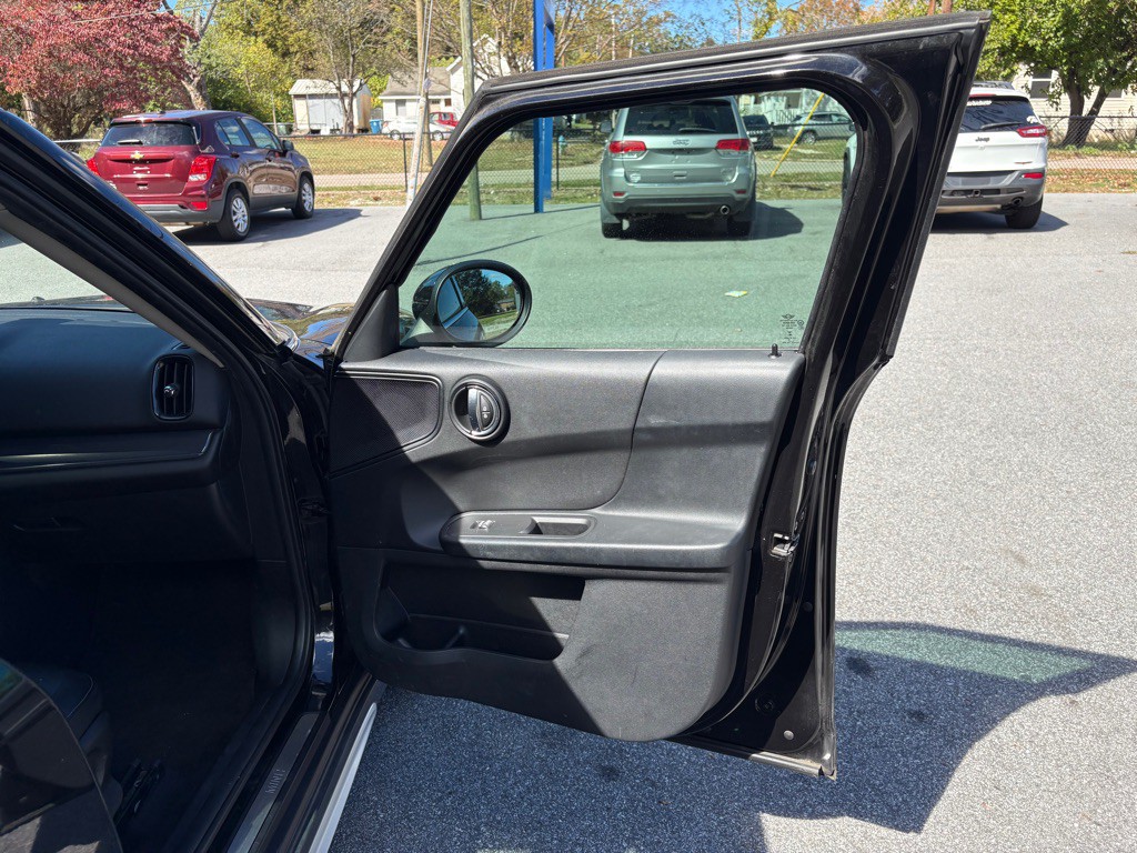 2019 MINI Cooper Image 20