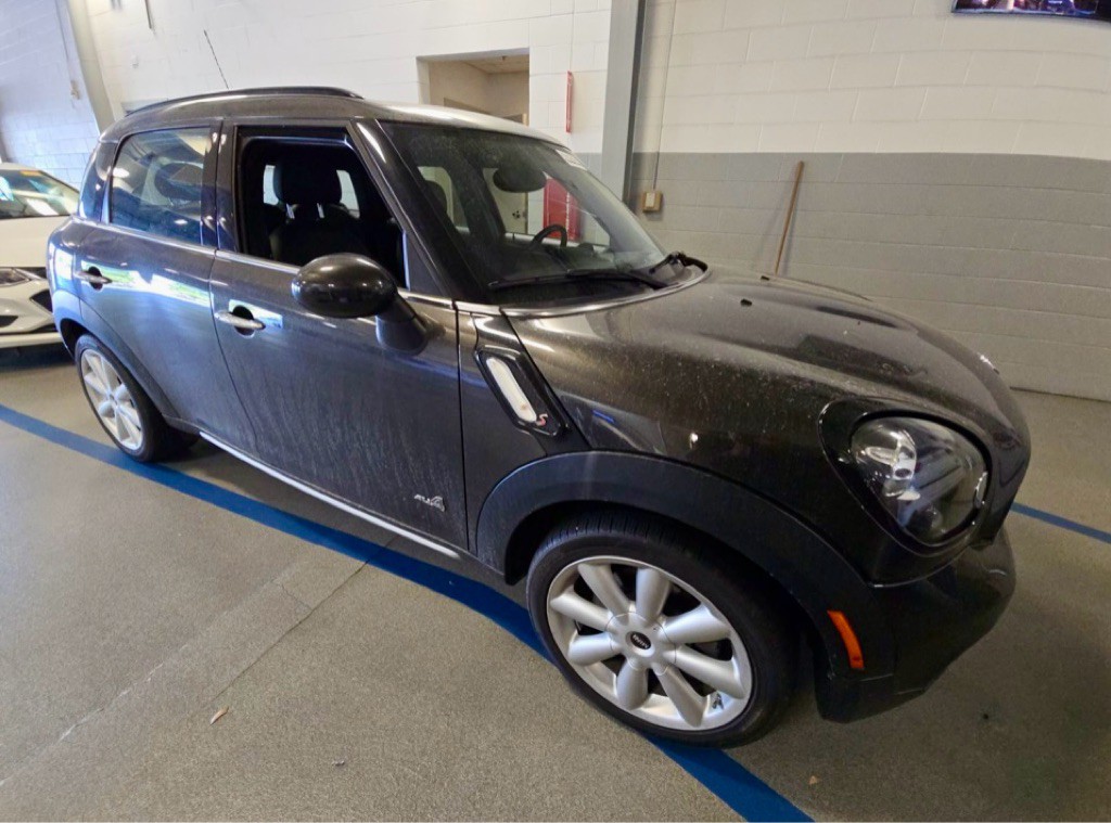 2016 MINI Cooper Image 3