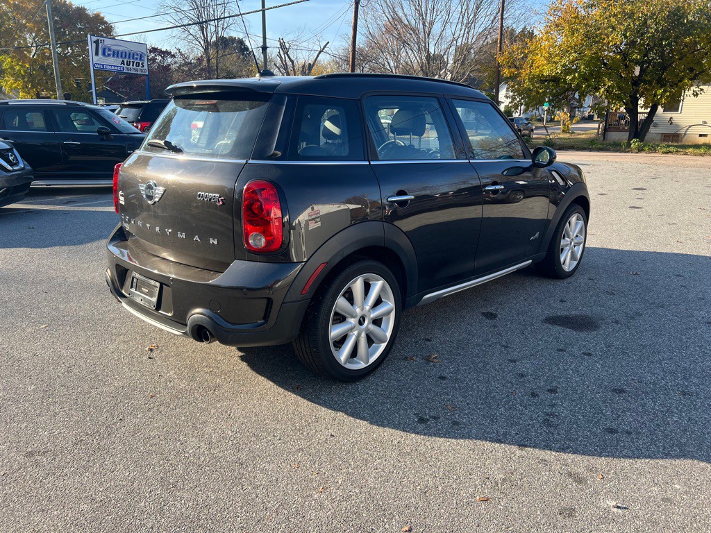 2016 MINI Cooper Image 21