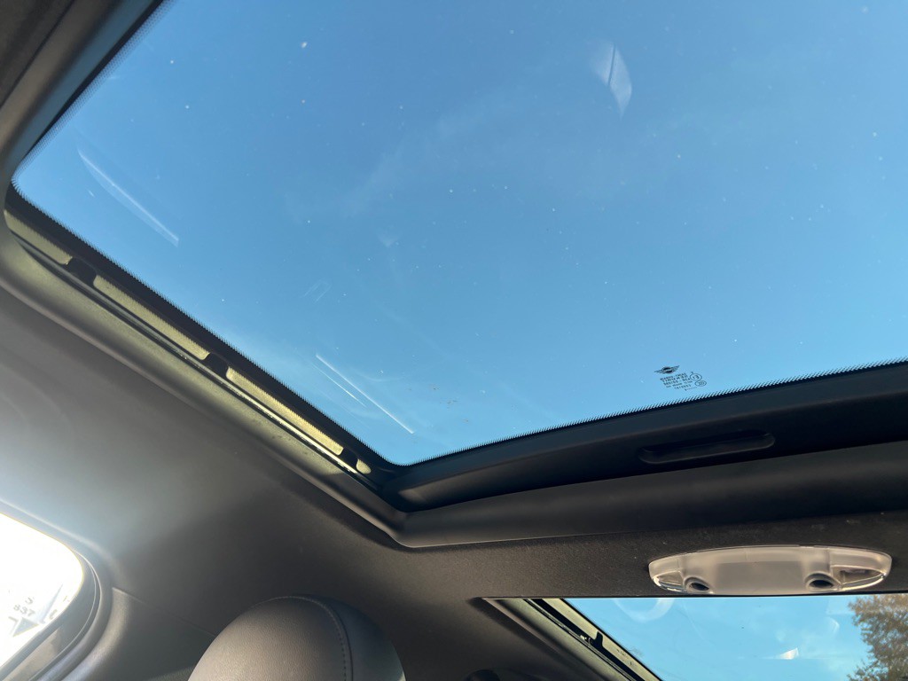 2016 MINI Cooper Image 39