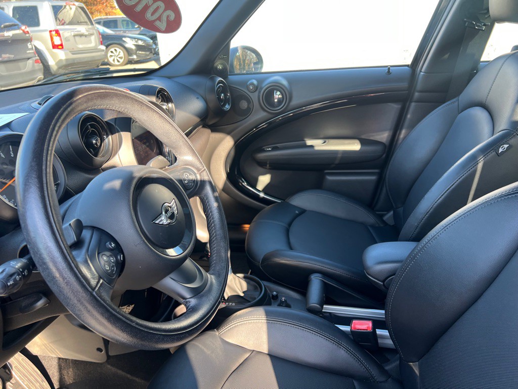 2016 MINI Cooper Image 44