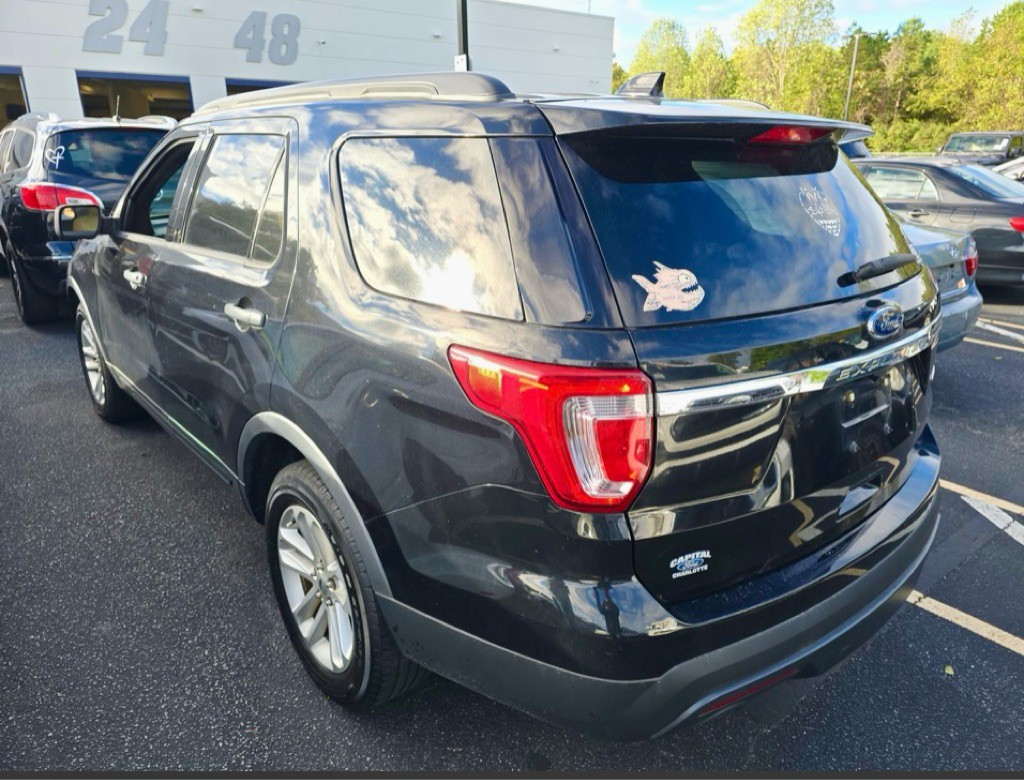 2016 Ford Explorer Image 6