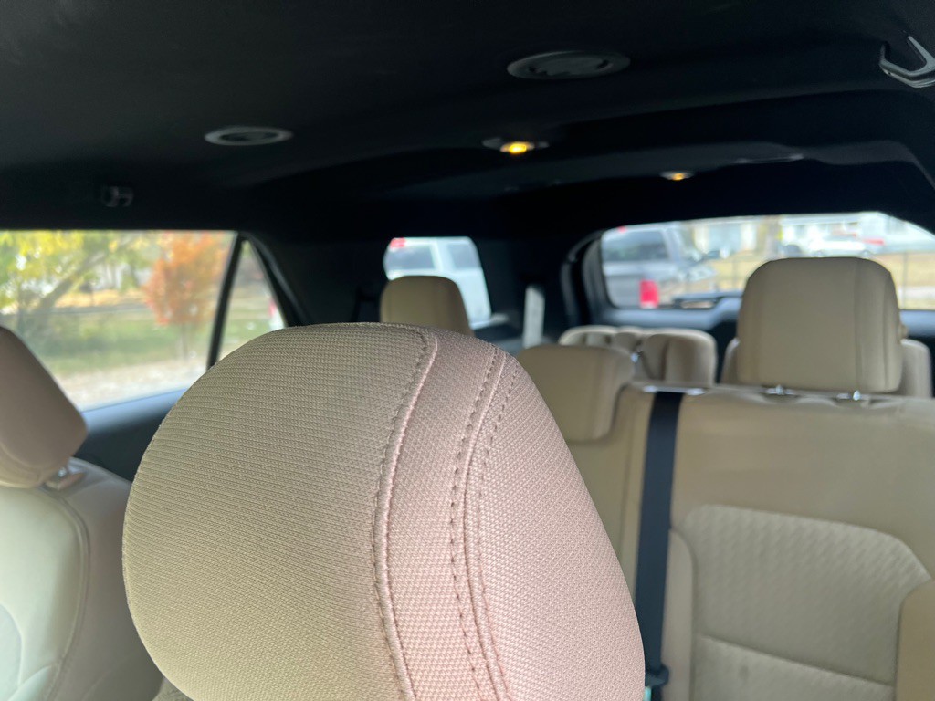 2016 Ford Explorer Image 42