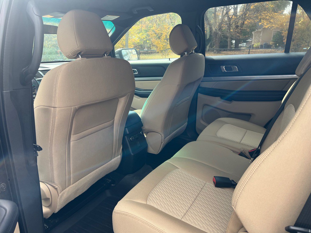 2016 Ford Explorer Image 47