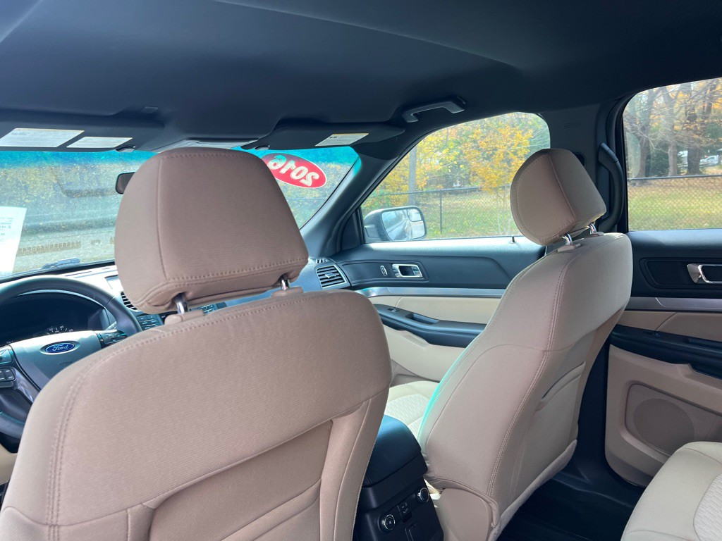 2016 Ford Explorer Image 52