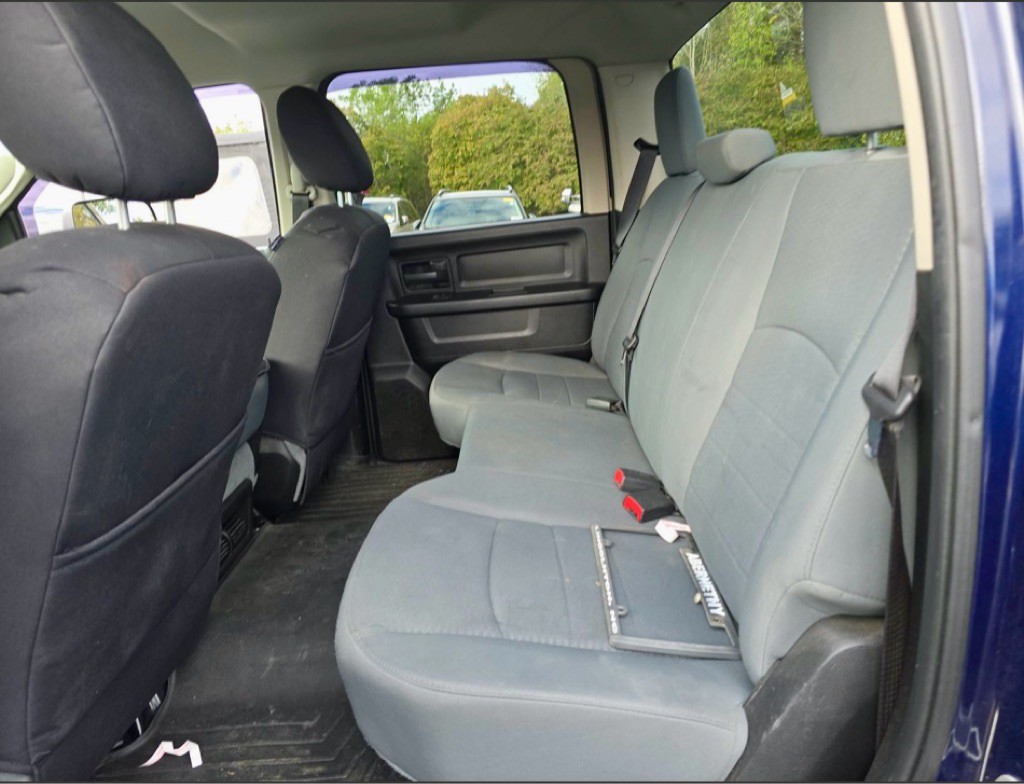 2013 RAM 1500 Image 12