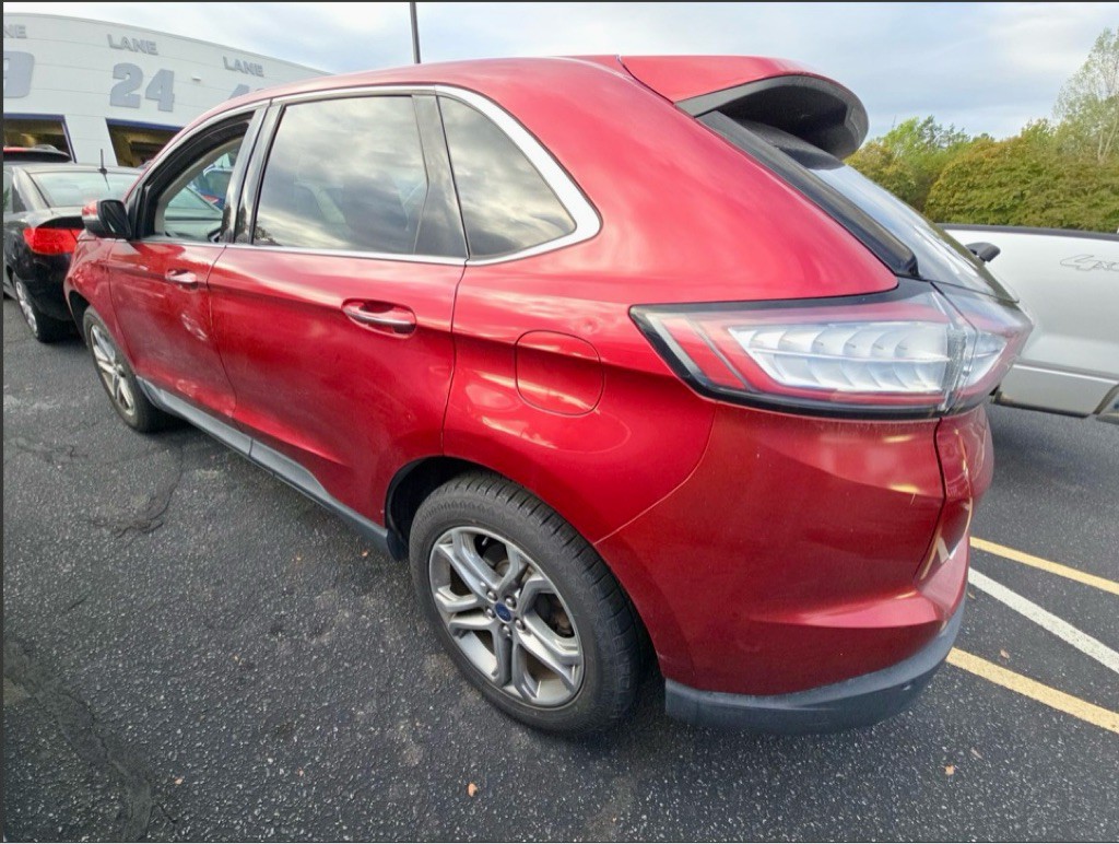 2017 Ford Edge Image 5