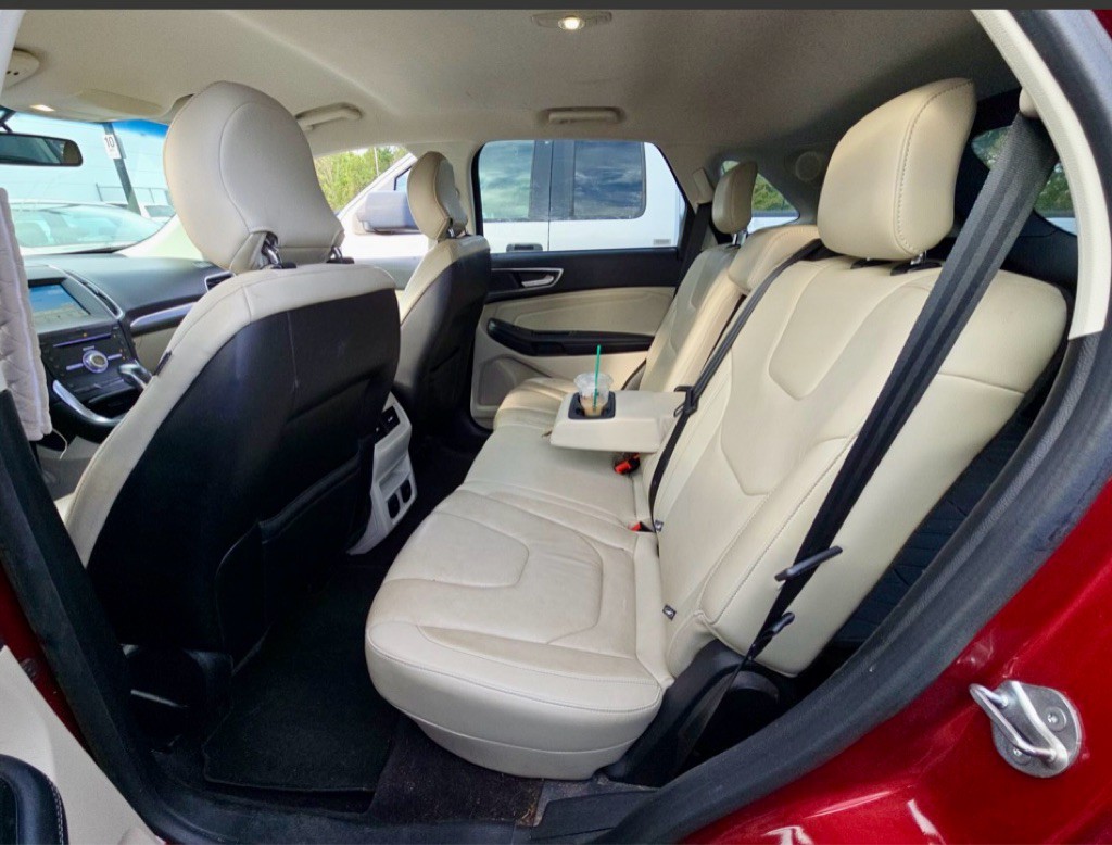 2017 Ford Edge Image 13