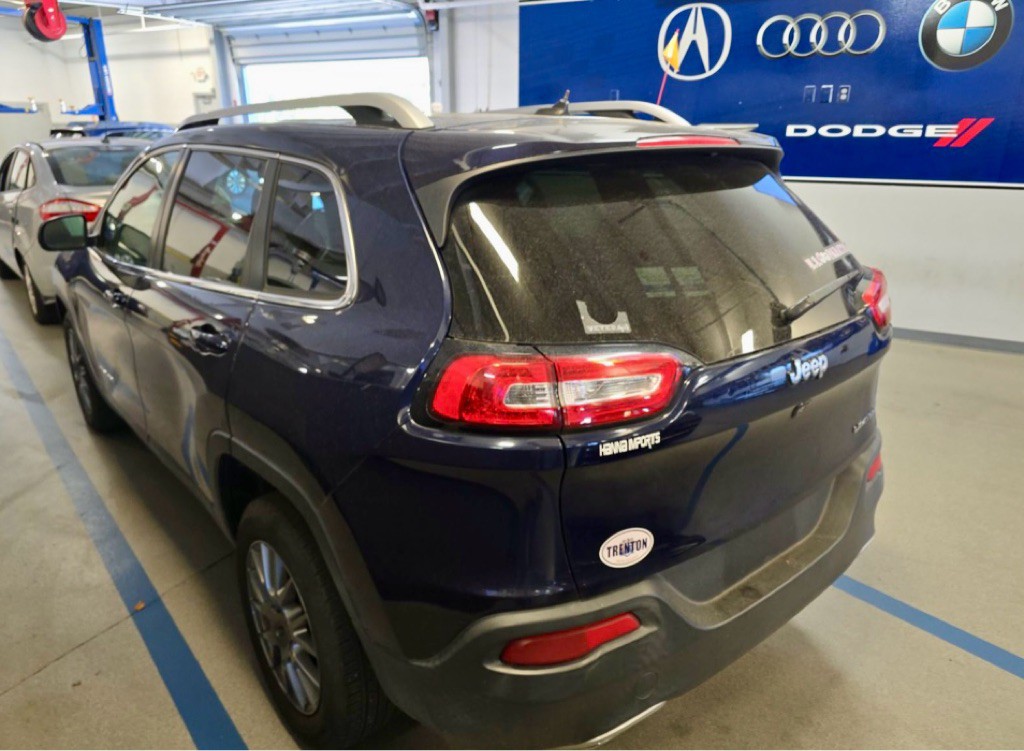 2015 Jeep Cherokee Image 5