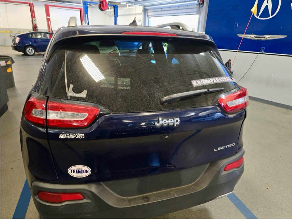 2015 Jeep Cherokee Image 7