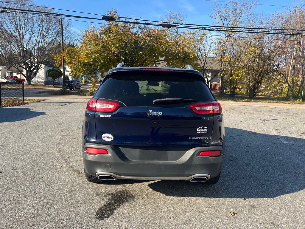 2015 Jeep Cherokee Image 21