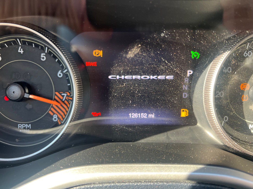 2015 Jeep Cherokee Image 30