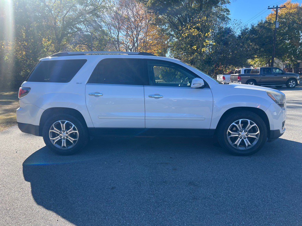 2016 GMC Acadia Image 19