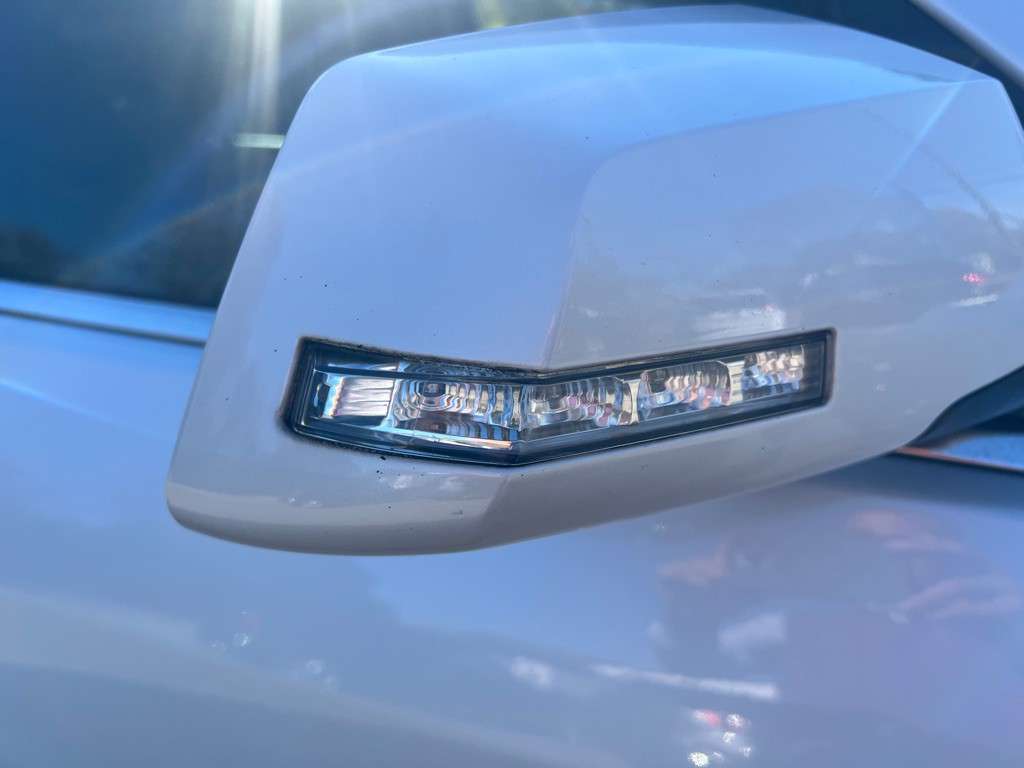 2016 GMC Acadia Image 26