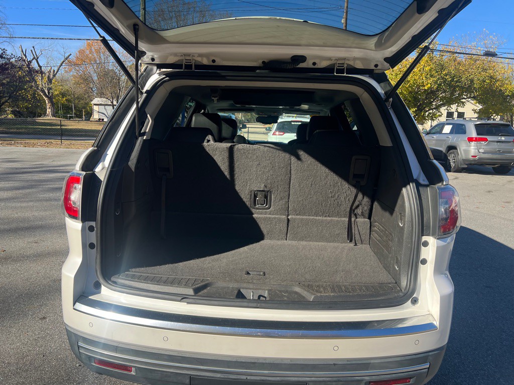 2016 GMC Acadia Image 30