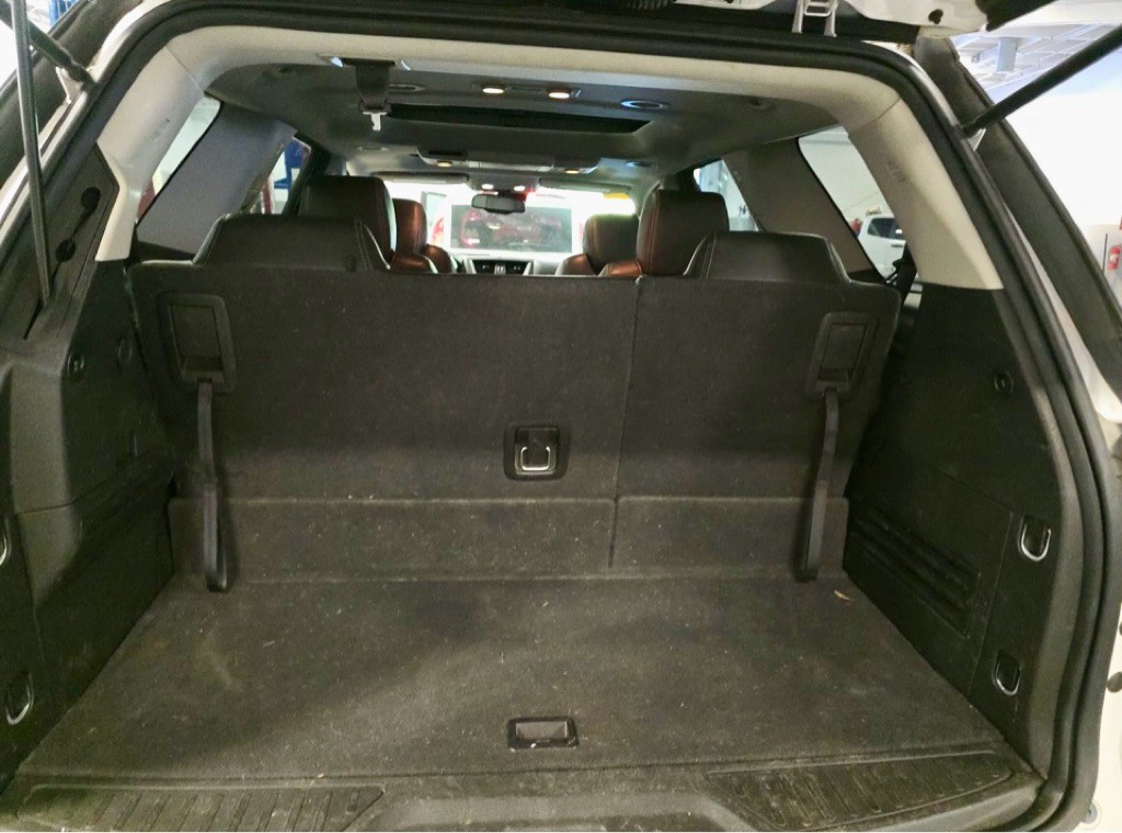 2016 GMC Acadia Image 14