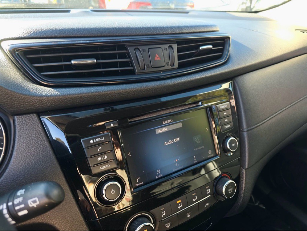 2018 Nissan Rogue Image 7