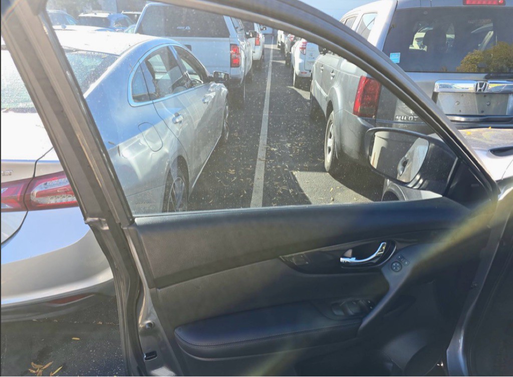 2018 Nissan Rogue Image 9