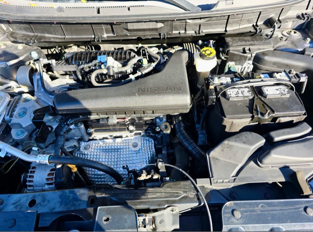 2018 Nissan Rogue Image 15