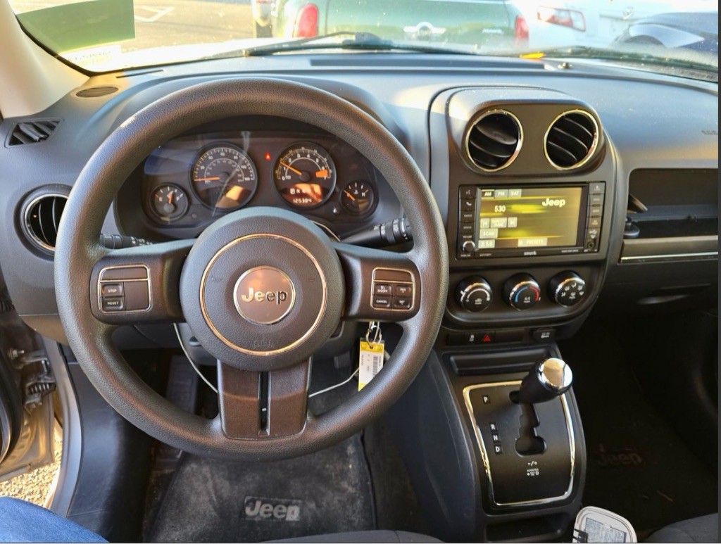 2016 Jeep Patriot Image 7