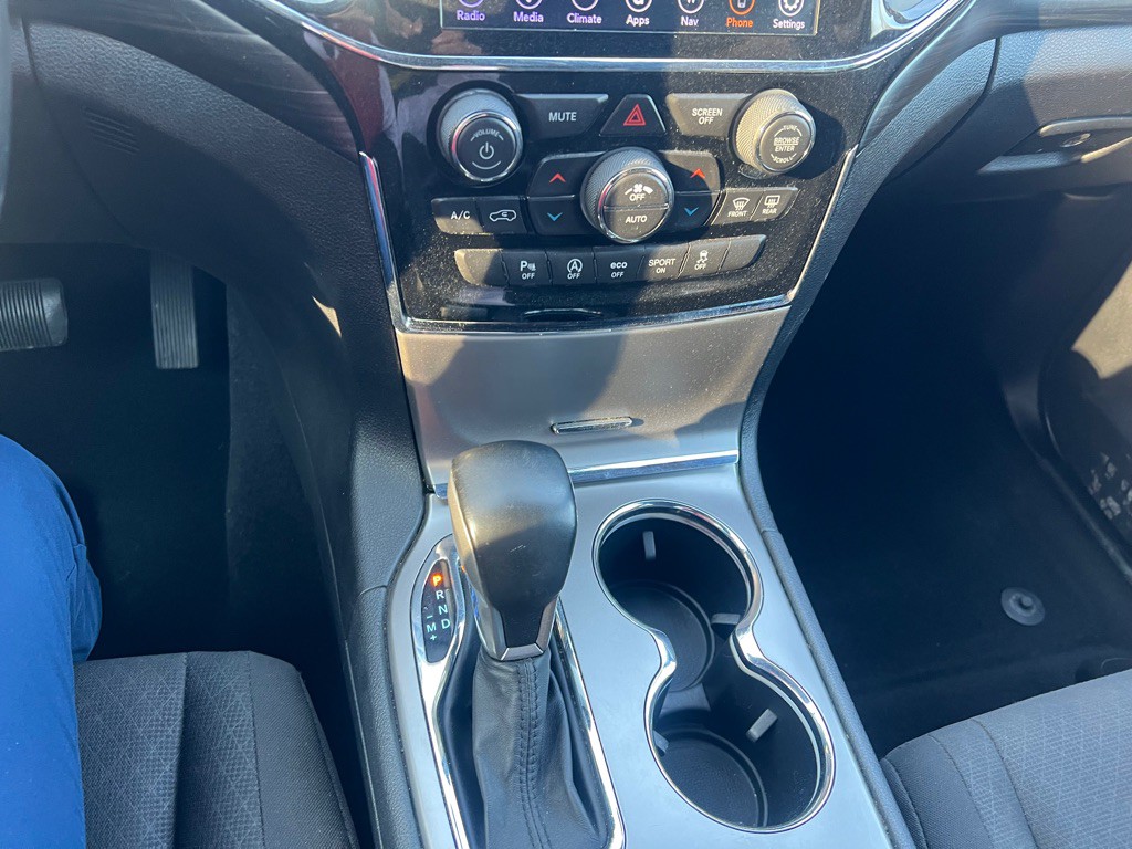 2019 Jeep Grand Cherokee Image 36