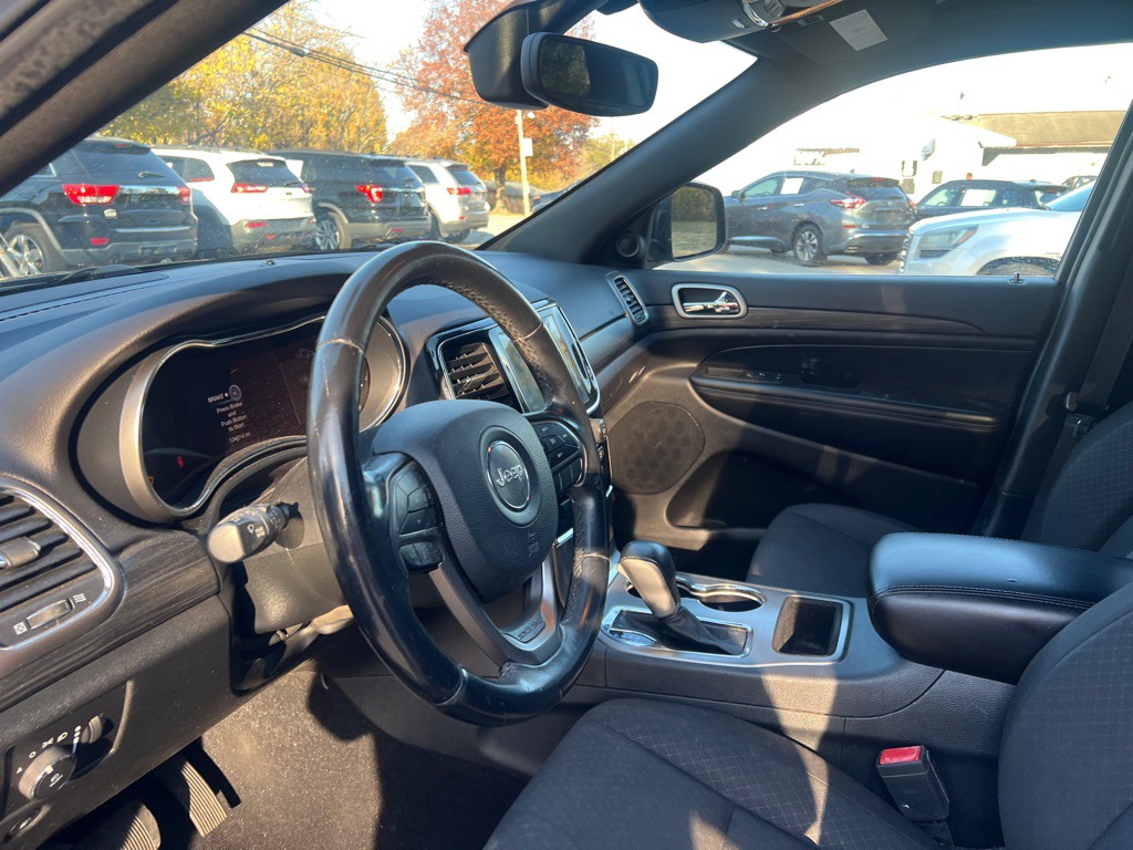 2019 Jeep Grand Cherokee Image 40