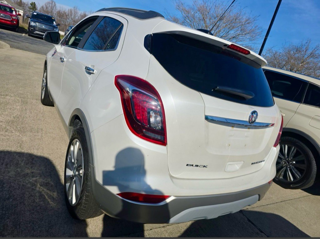 2017 Buick Enclave Image 5
