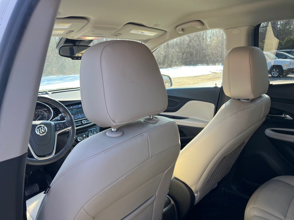 2017 Buick Enclave Image 44