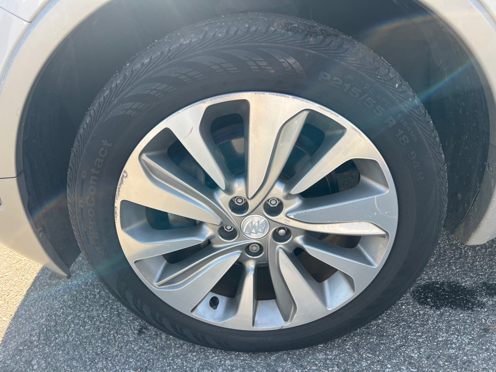 2017 Buick Enclave Image 47