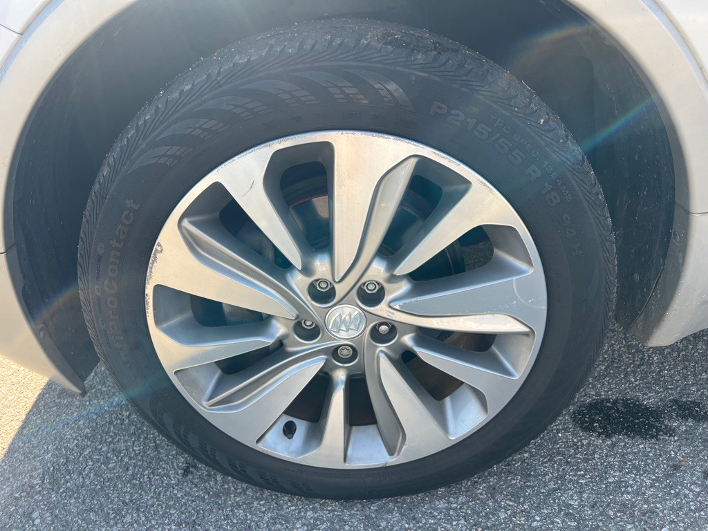 2017 Buick Enclave Image 48