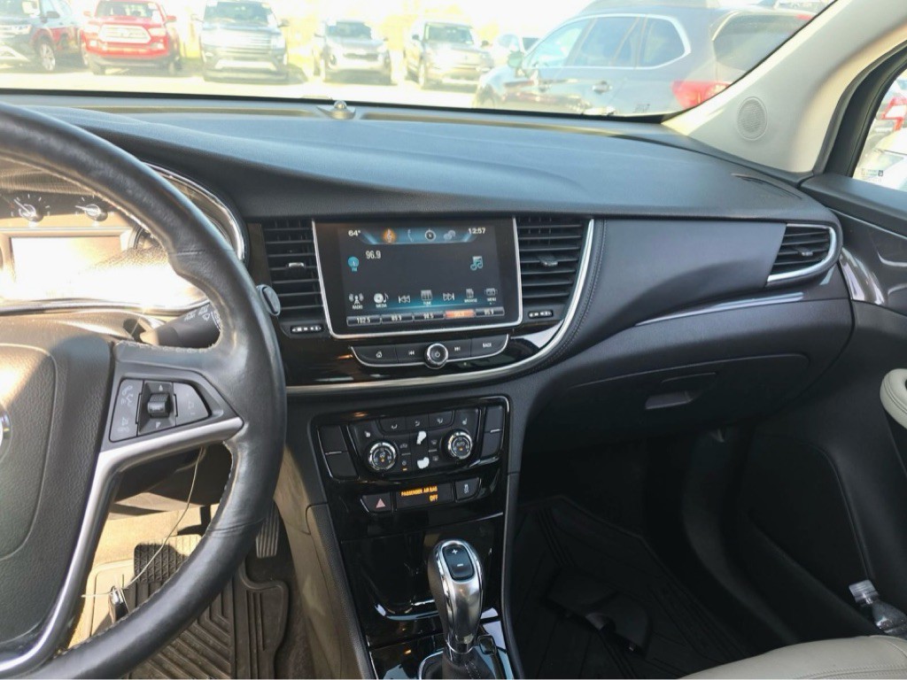 2017 Buick Enclave Image 8