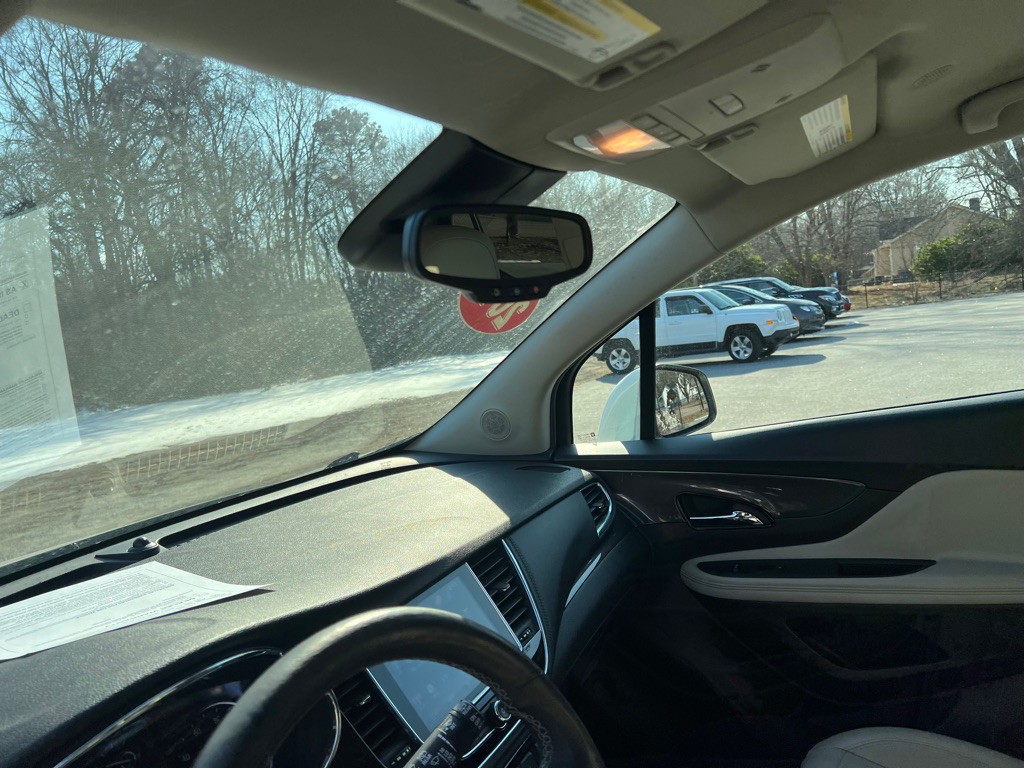 2017 Buick Enclave Image 21