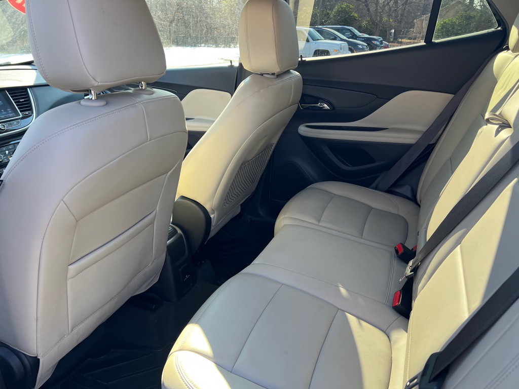 2017 Buick Enclave Image 26
