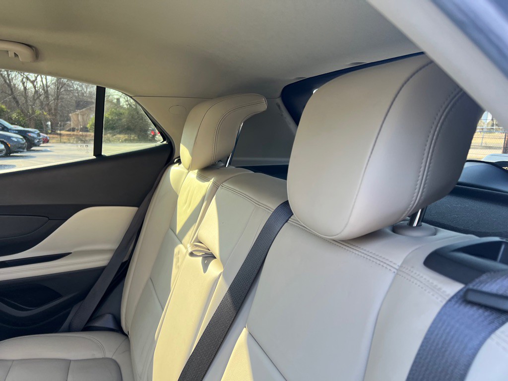 2017 Buick Enclave Image 27