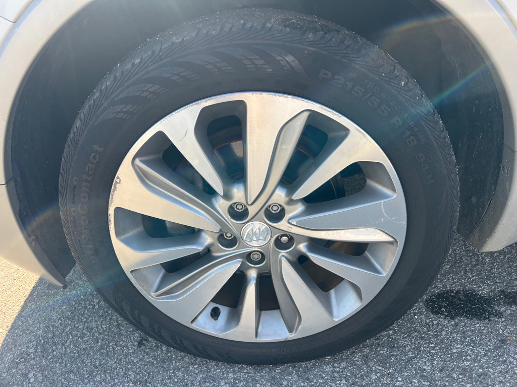 2017 Buick Enclave Image 30