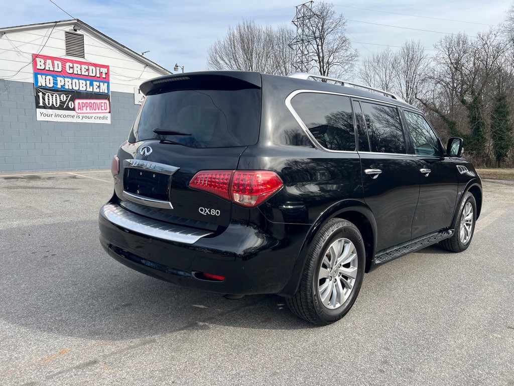 2017 INFINITI QX80 Image 21