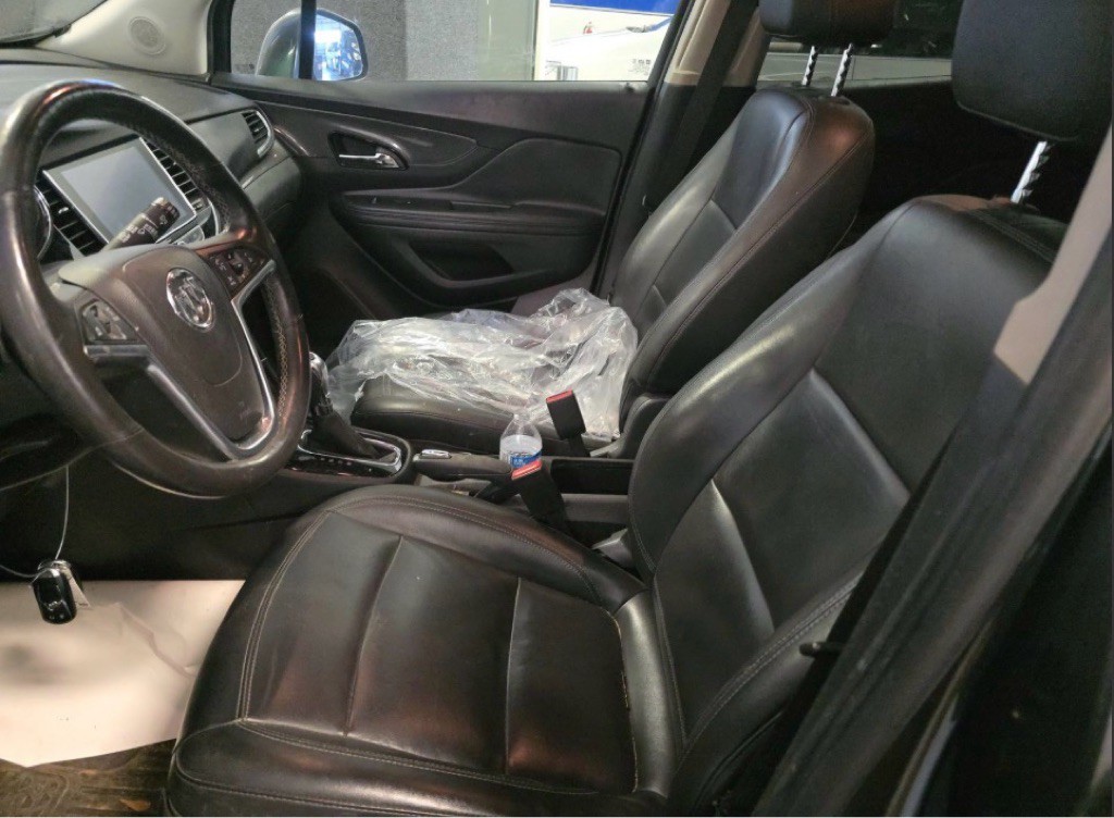 2017 Buick Enclave Image 10