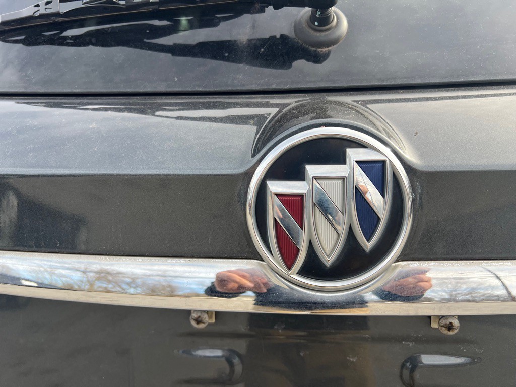 2017 Buick Enclave Image 30