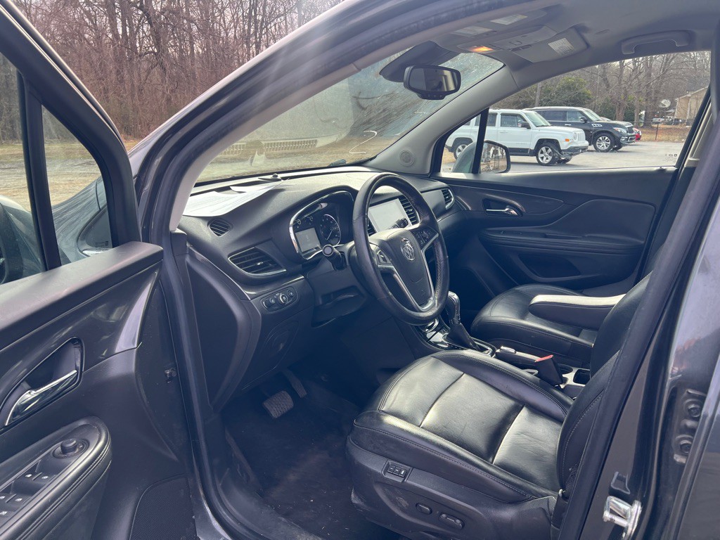 2017 Buick Enclave Image 31