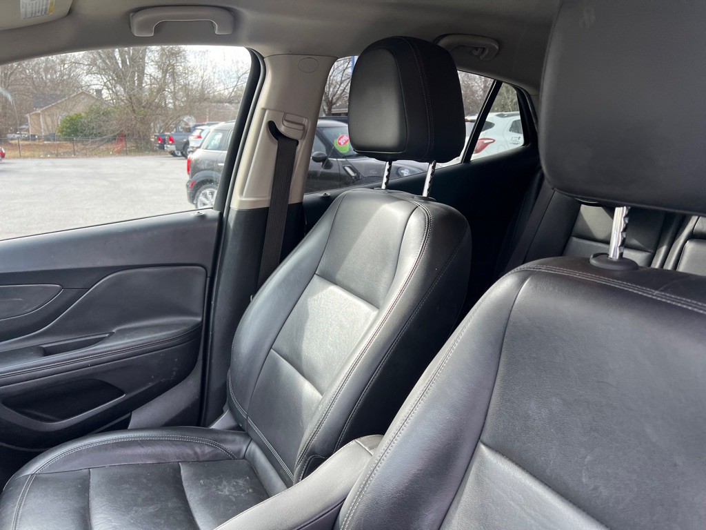 2017 Buick Enclave Image 34