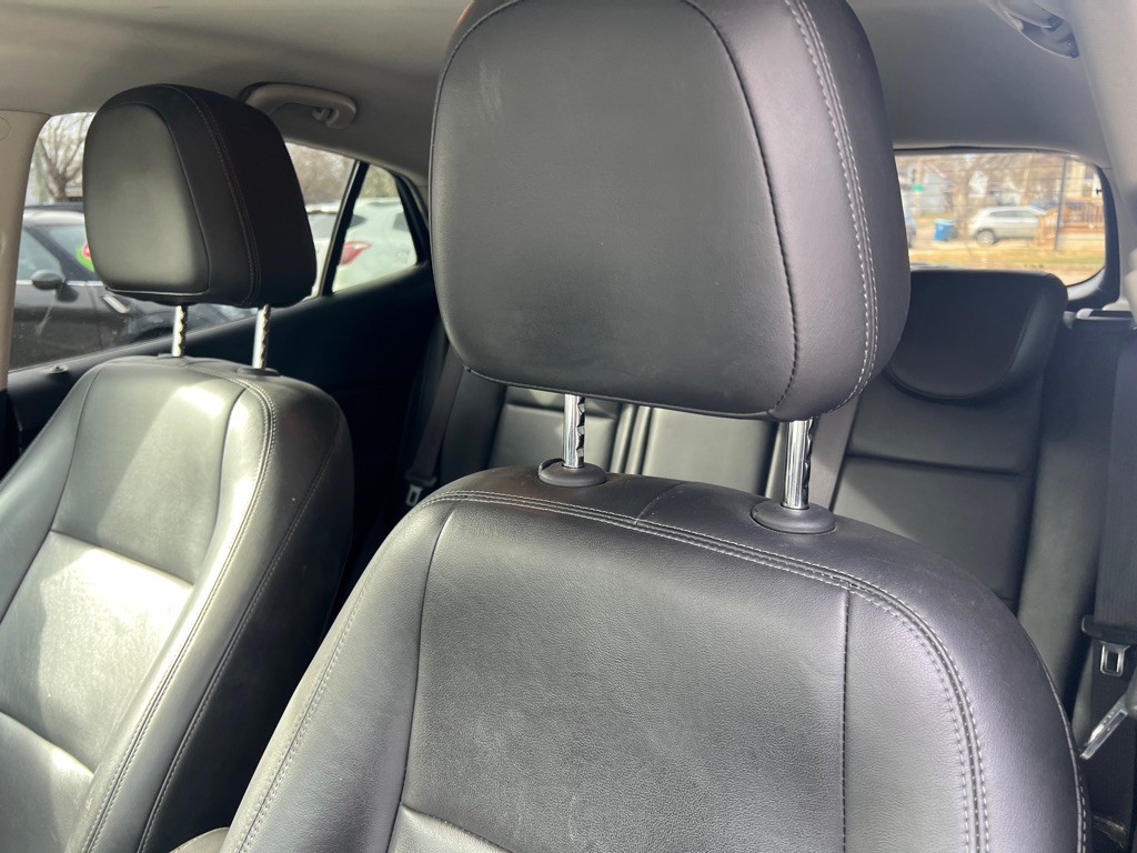 2017 Buick Enclave Image 35