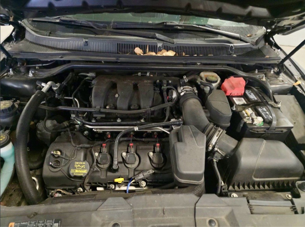 2014 Ford Taurus Image 13