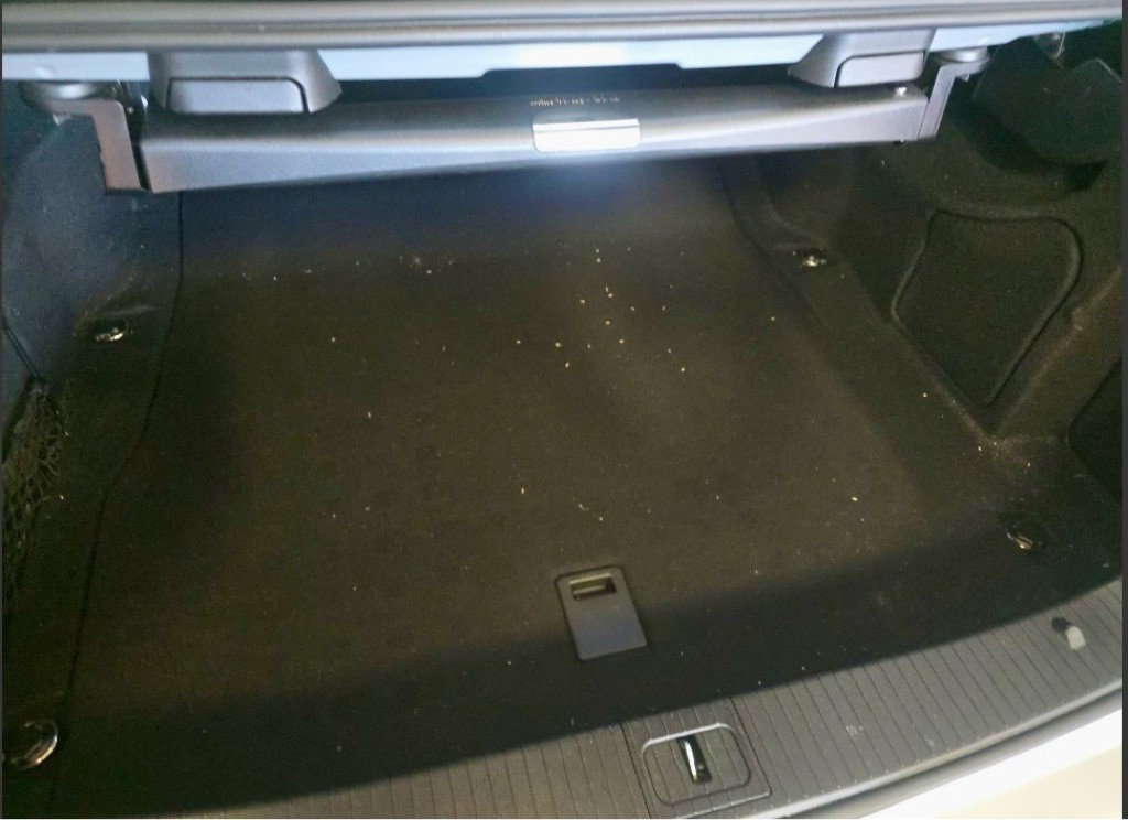 2016 Mercedes-Benz E-Class Image 15