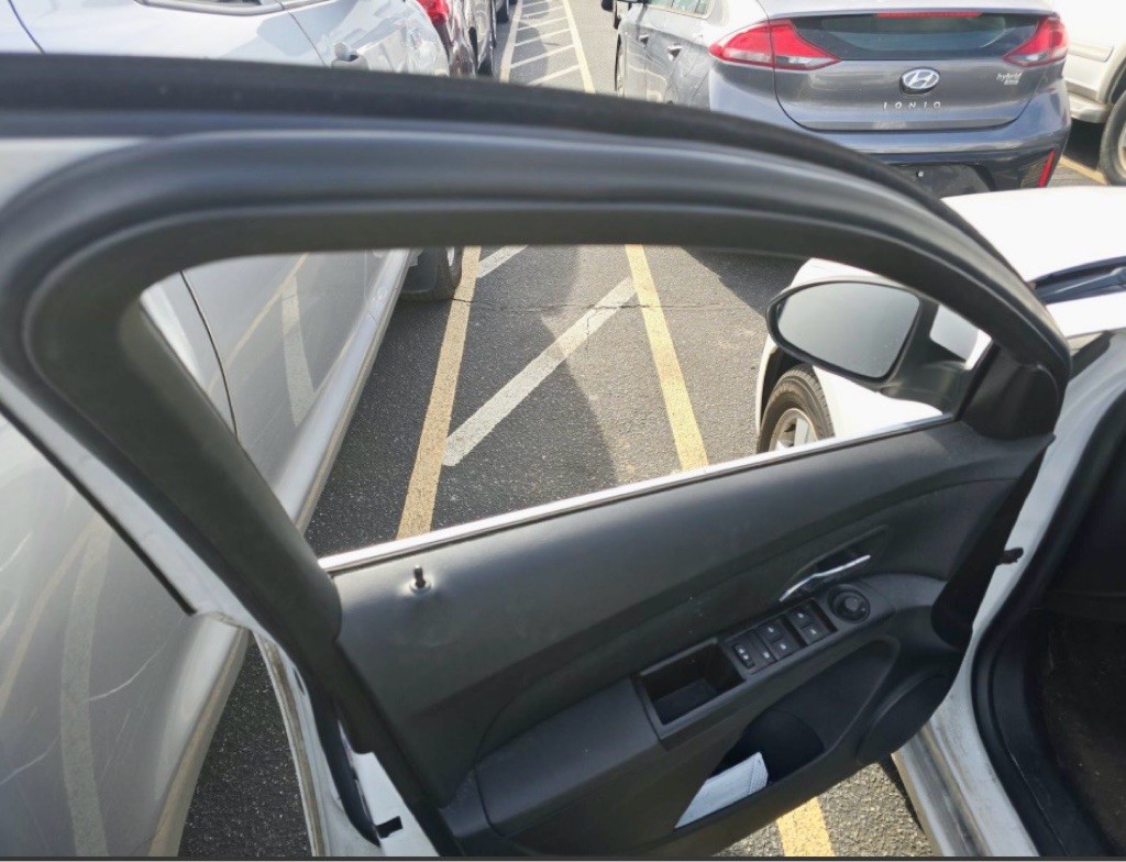 2015 Chevrolet Cruze Image 10