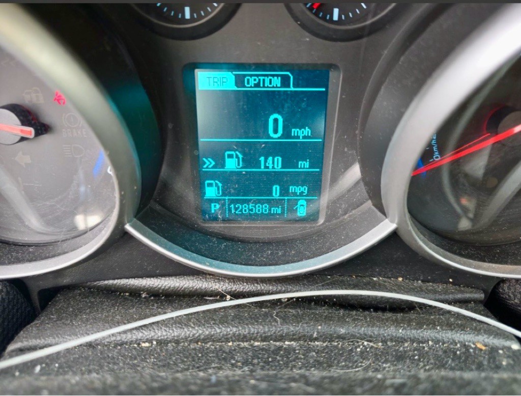 2015 Chevrolet Cruze Image 12