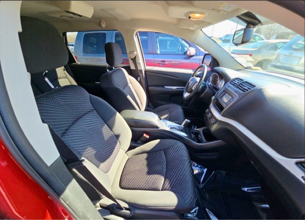 2017 Dodge Journey Image 12