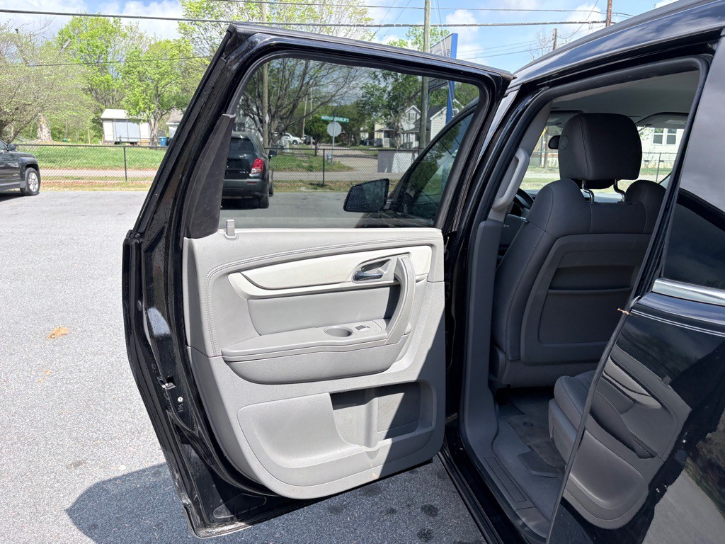 2016 Chevrolet Traverse Image 44