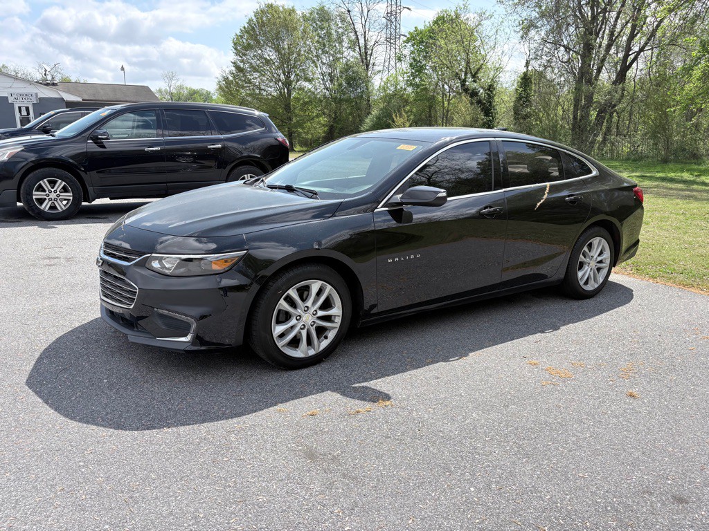 2017 Chevrolet Malibu Image 19